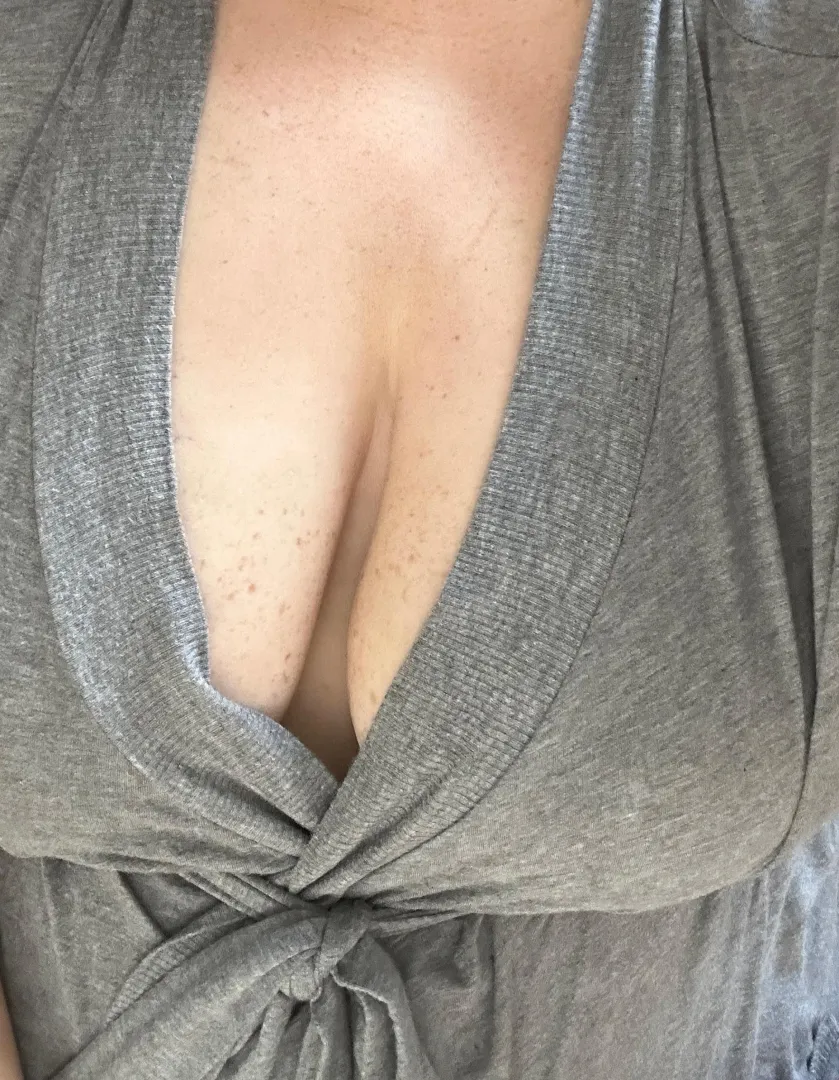 A great day to be cozy - real boobs after [F]ifty