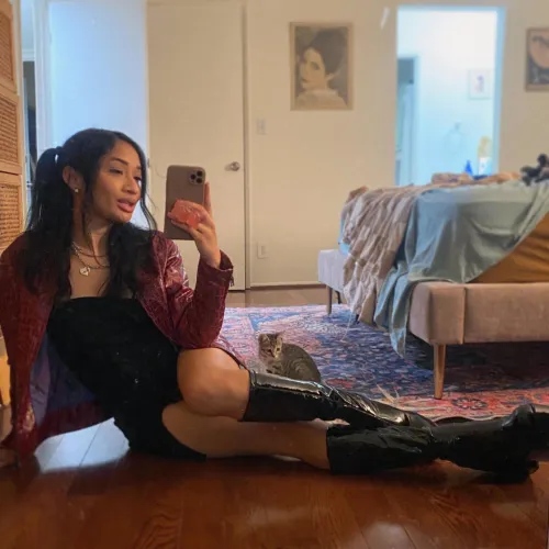 A picture of me and my little pussy