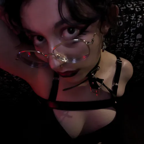 A real goth domme that loves good boys