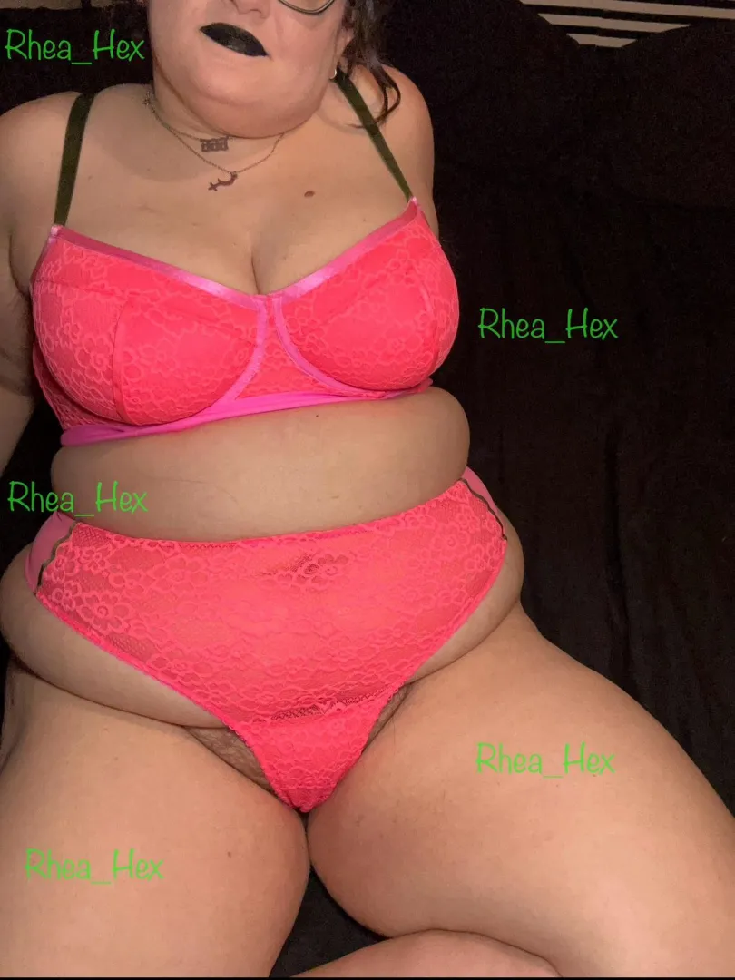 A shade of pink lace