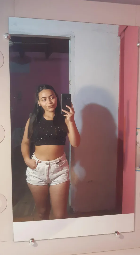 Admire the beauty of your one and only goddess. Loser