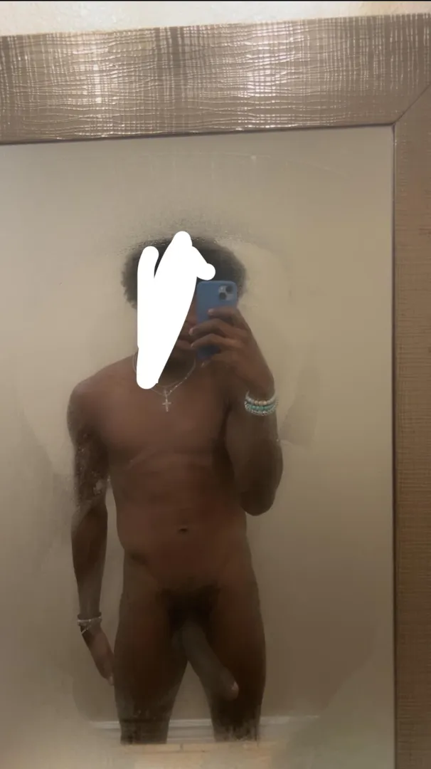 Age 23: U like em thick, veiny and uncut?