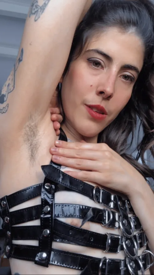 all you want is the pheromones scent spreading through your senses from my Goddess sacred pit