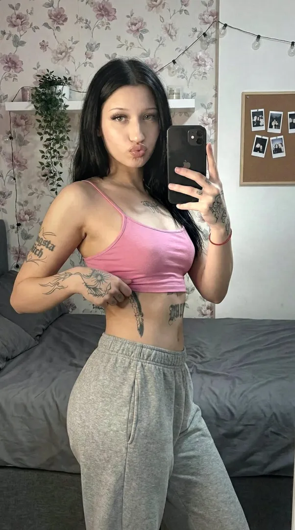 alone, bored, and feeling a little flirty