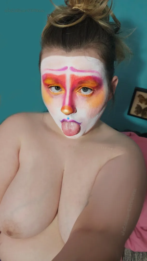 Always fall back on the ahegao face