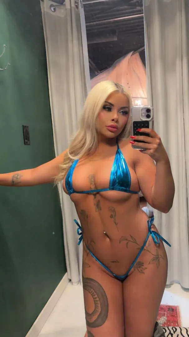 Am I perfect bimbo for a raw fuck?