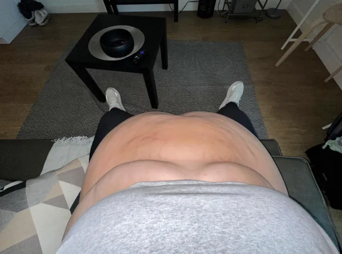 am i too fat for my age with 22? (500lbs) 