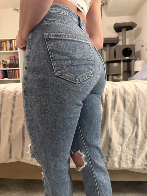 American Eagle jeans were made for me