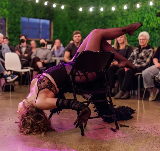 Anna Domina ~ loving this picture from my recent performance ❤️