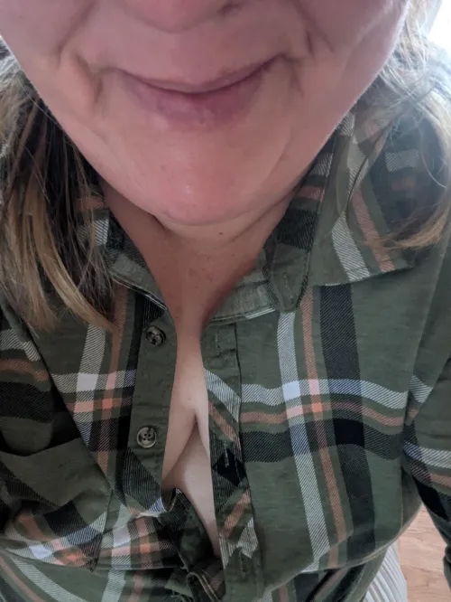 Any married men that can sneak away for a BJ tonight? Nampa