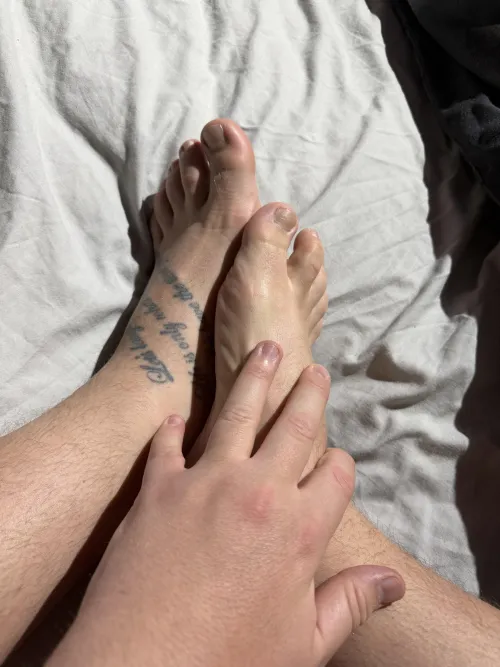 Any men want to come and tell me everything they love about my feet?