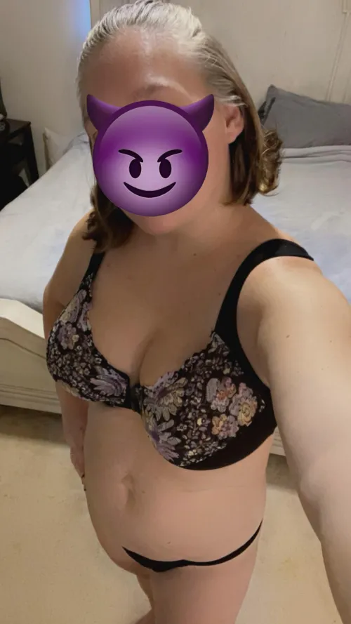 Any milf movie makers?