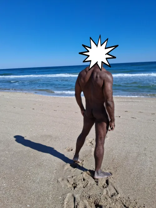 Any nudist buds in Texas?