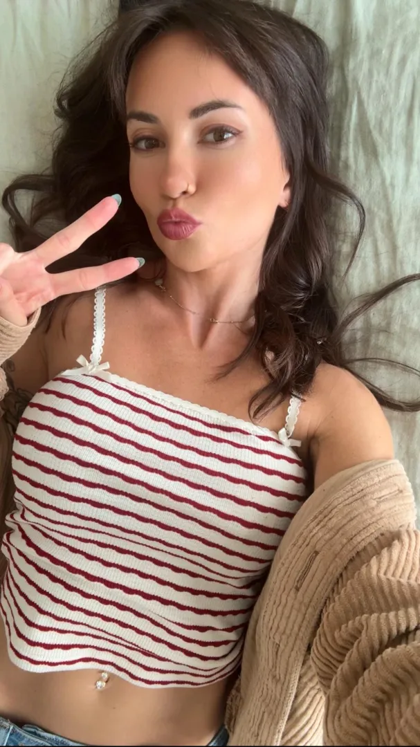 Any older guys think I’m worth a smash?