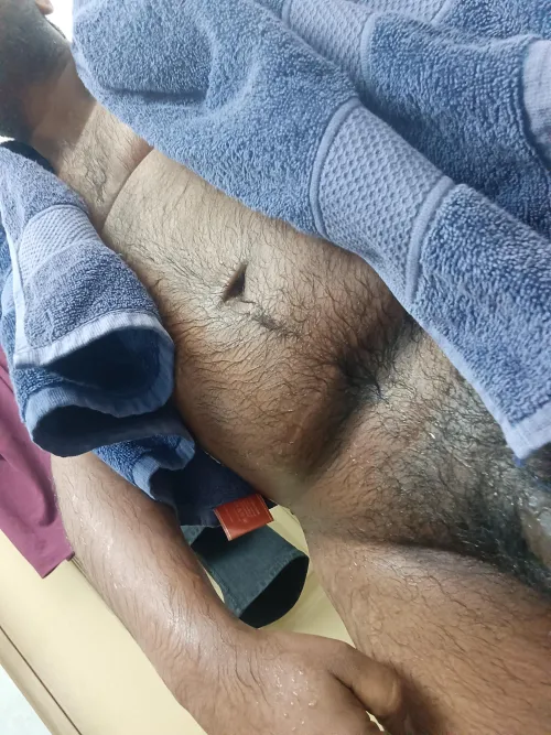 Any slave suxers in Noida?