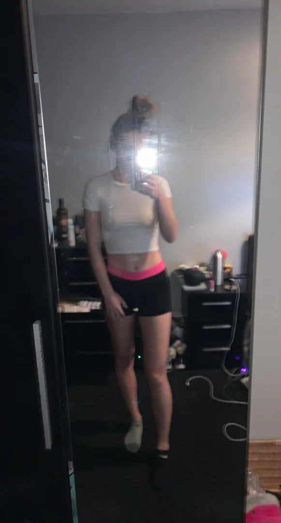 any volunteers to help me stretch hehe