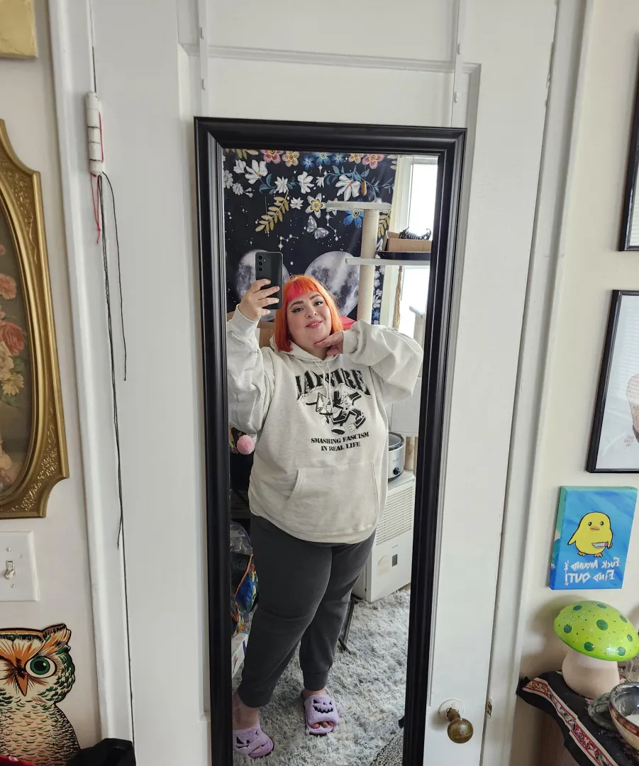 Anyone down for BBWs in sweatpants?