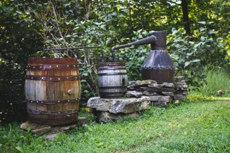 anyone wanna buy some Goonshine