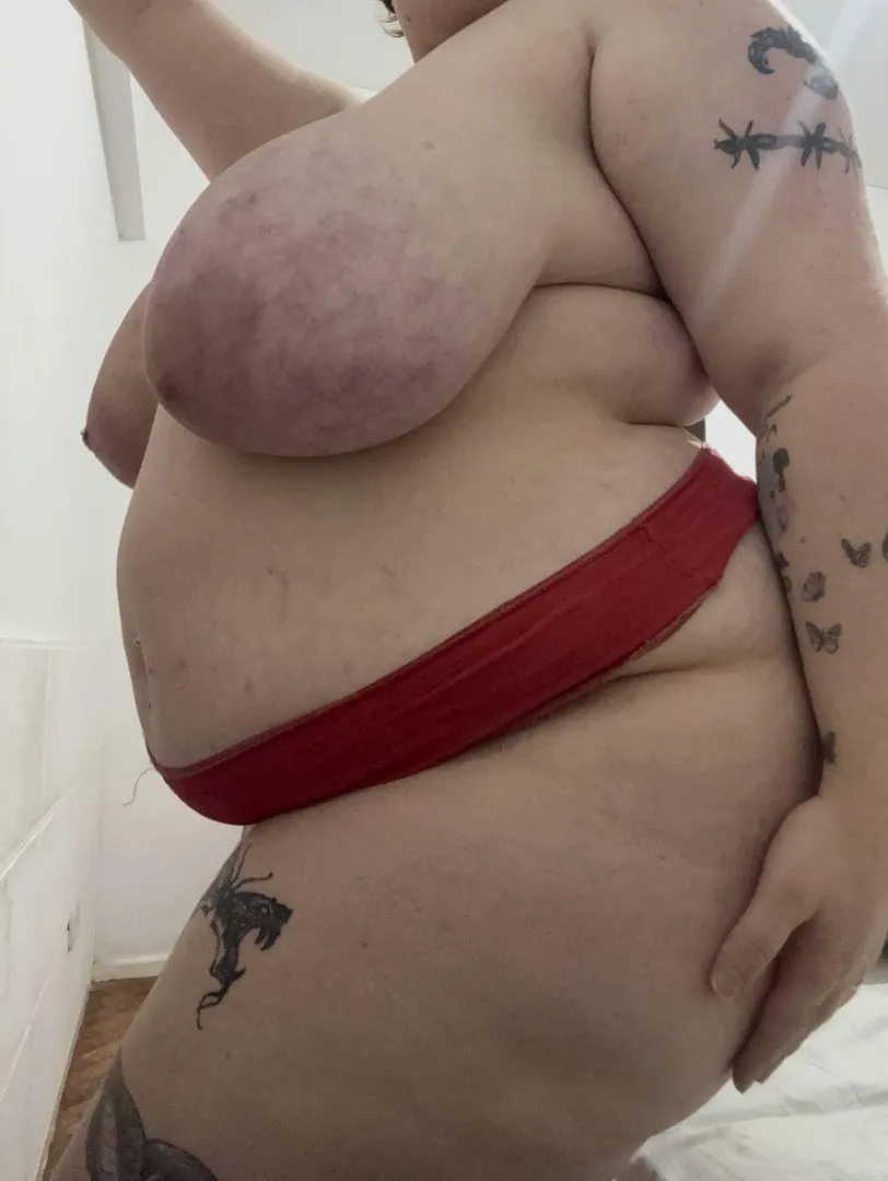 Are my 38GG tits attractive or its only useful for dumping your load on?