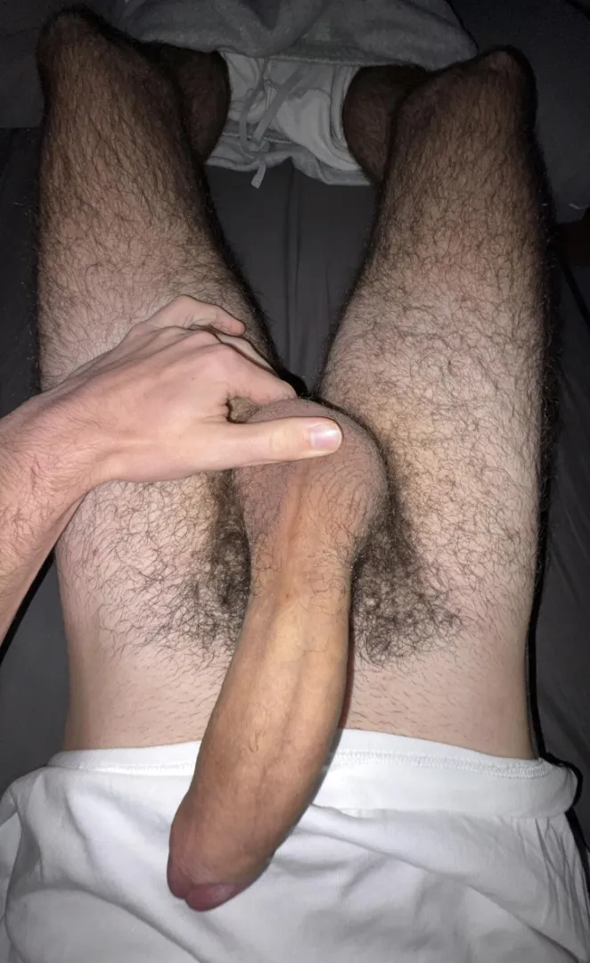 Are my legs hairy enough? 😜