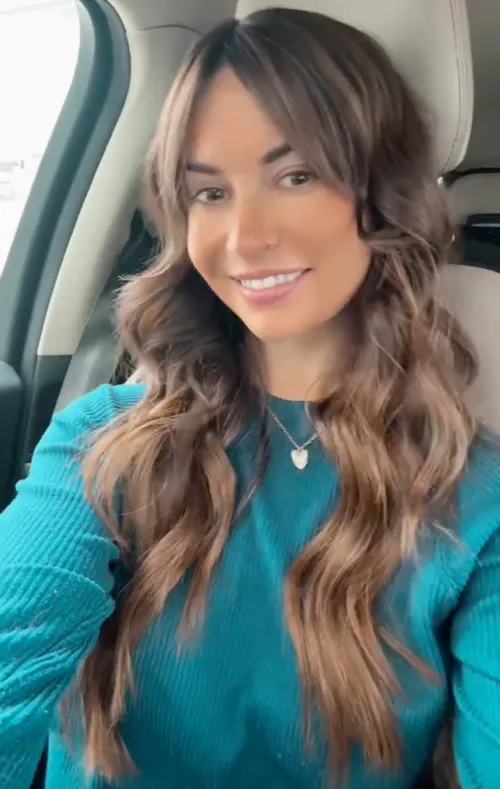 are there any redditors that would want to fuck me if they had the chance?