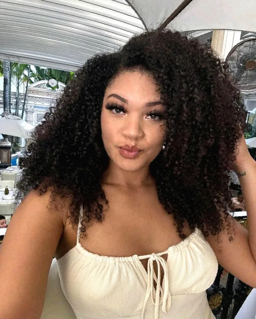 Are tits shaped like mine even considered hot anymore?