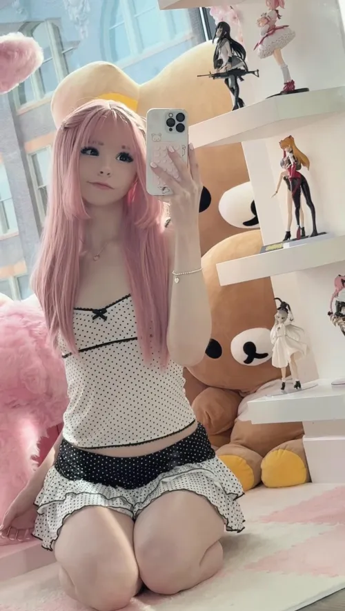 are u into geeky girls??