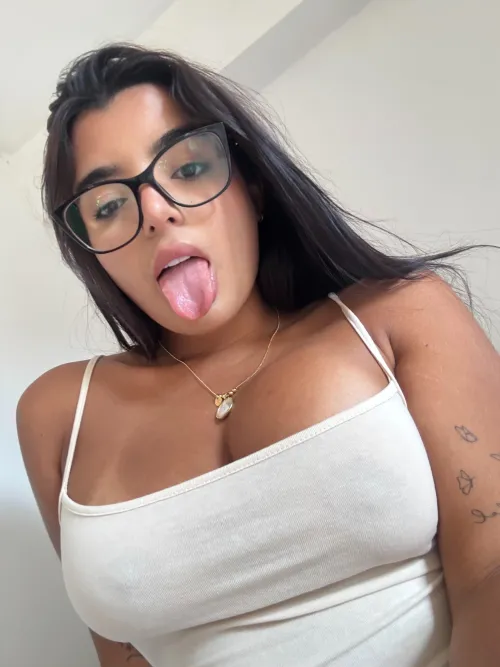 Are you ready to see my bouncy tits?