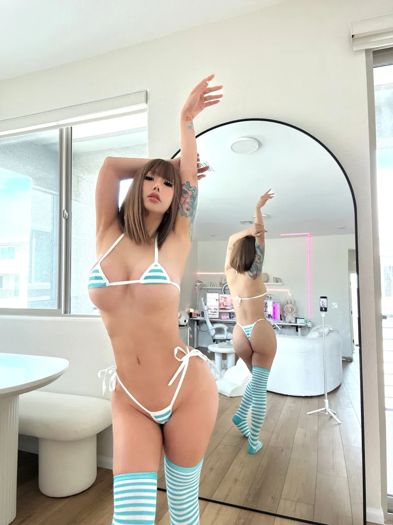 Are you stroking your cock from this view, daddy?