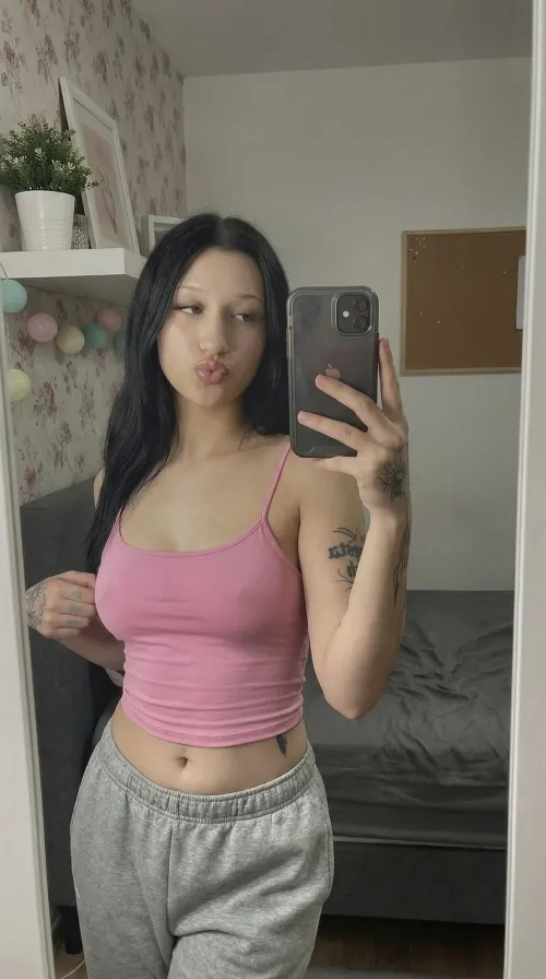 armpit kinks acting up