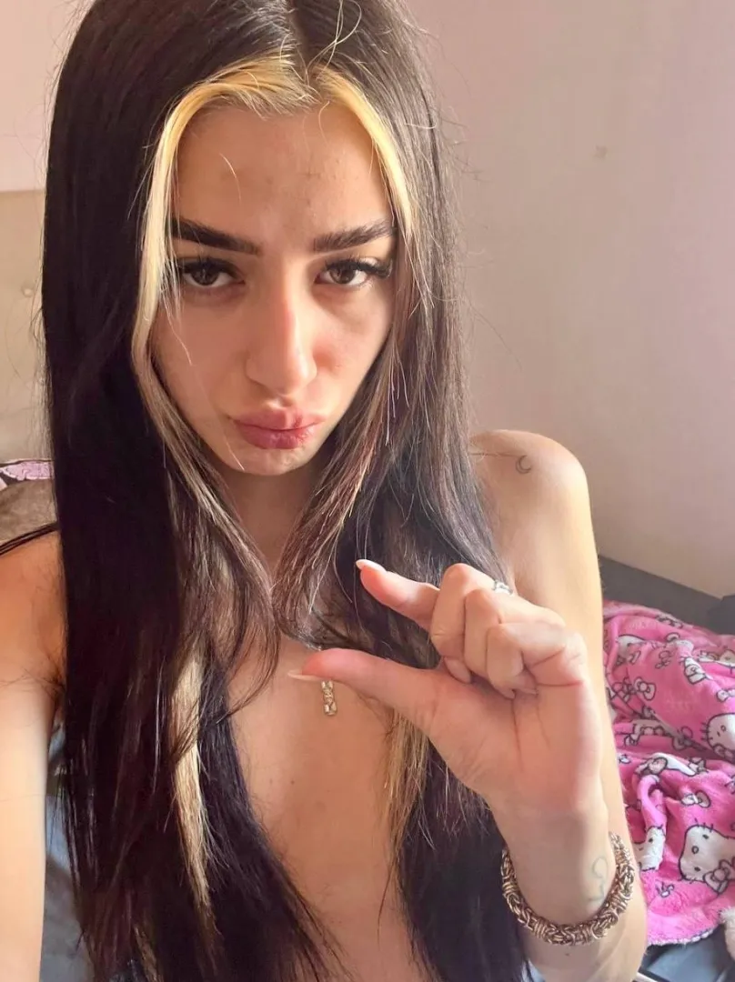 arrow up and say 'me' to recieve a task in ur dms