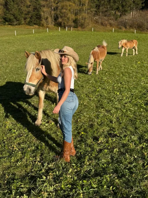 Aside from horses, I also good at riding yours