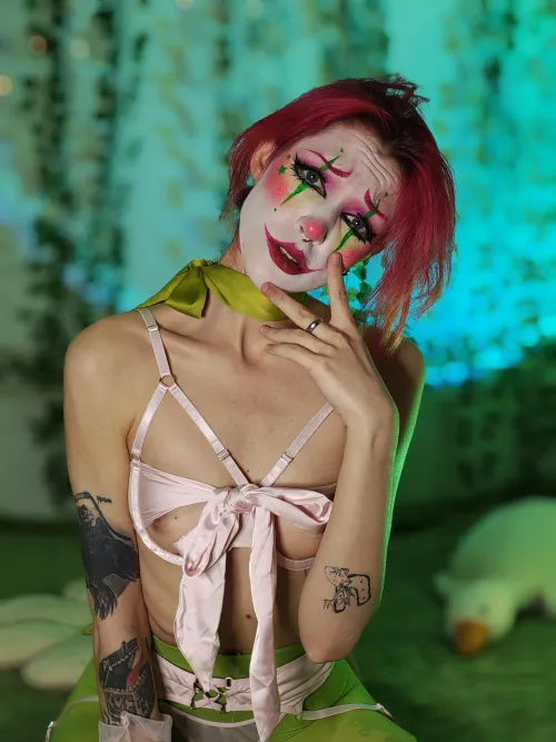 Aww, look, ur balloon is blowing up