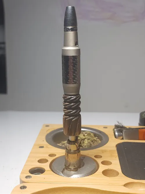 Ay we getting silly ova hee