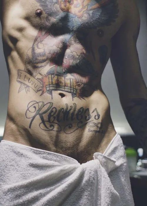 Back from the gym. Time for a hot shower :)