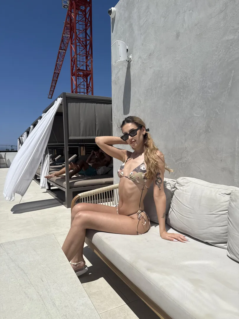 be honest , am i sexy enough!