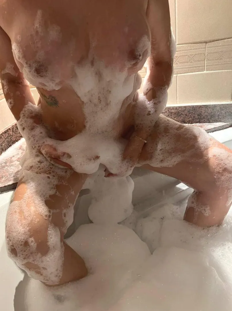 Be honest am I still a hot texas slut even if my husband chose someone younger?