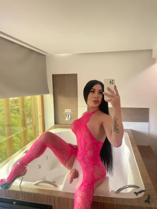 be honest do you like girls with dick and pretty feet