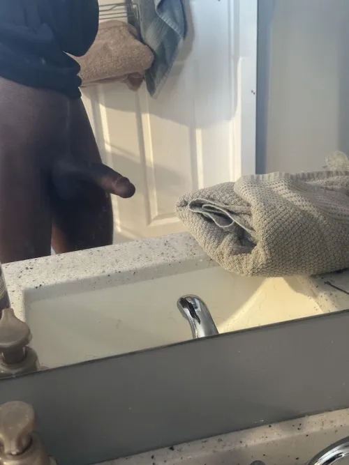 Be honest is it big/small/average?