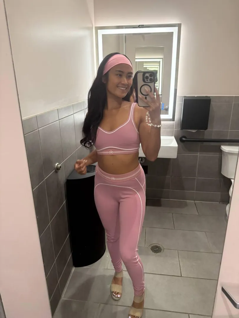 Be honest, would you jerk off to my nudes if i send you some?