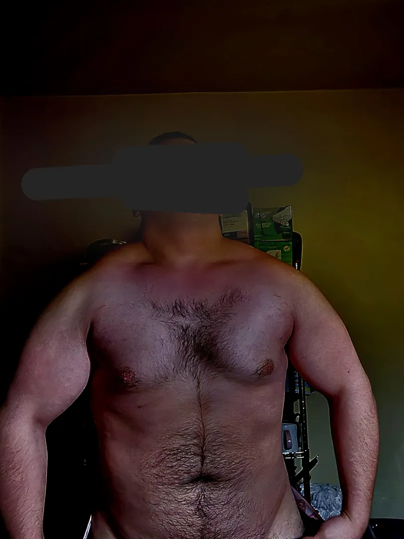 Bear body, but strong boi :>