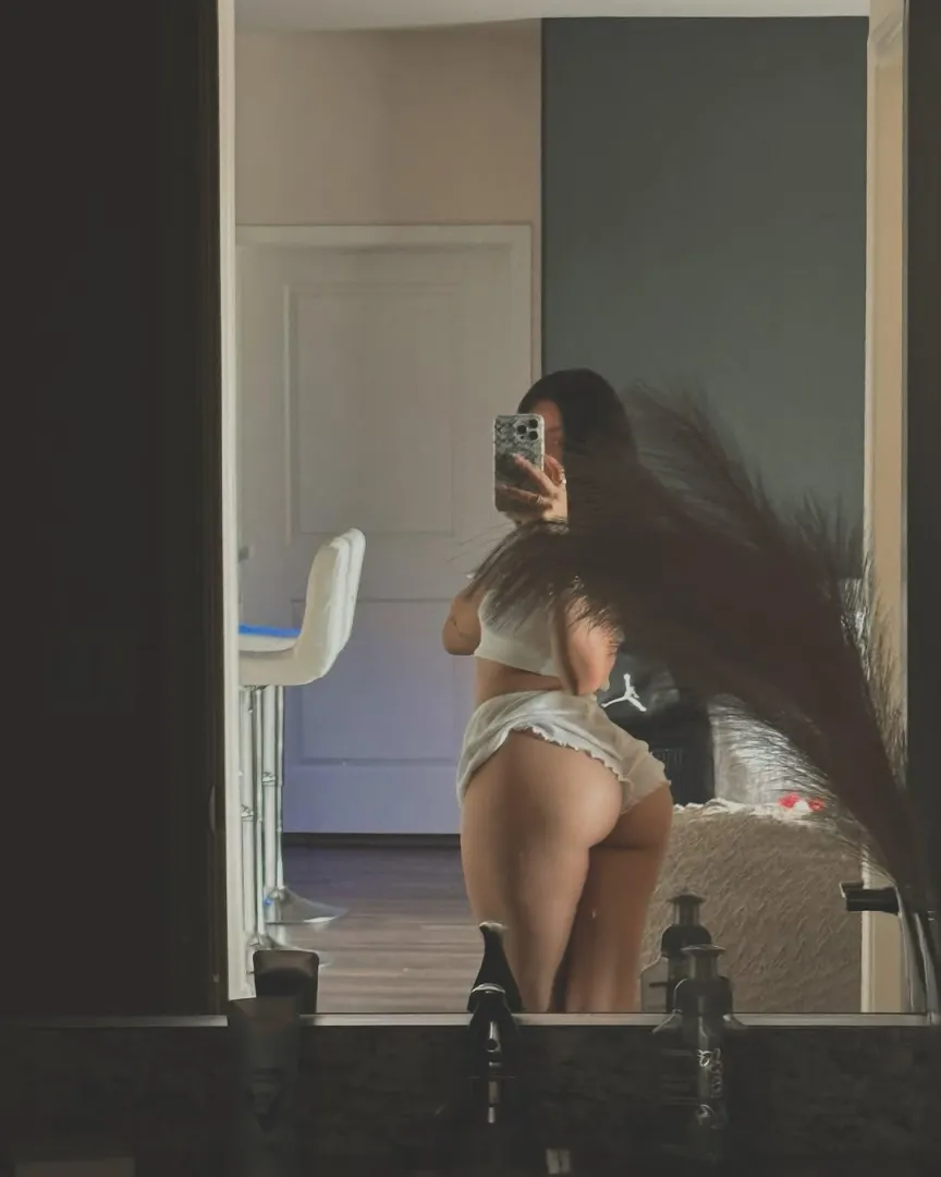 Bebitrix (@babysofri) [OnlyFans]