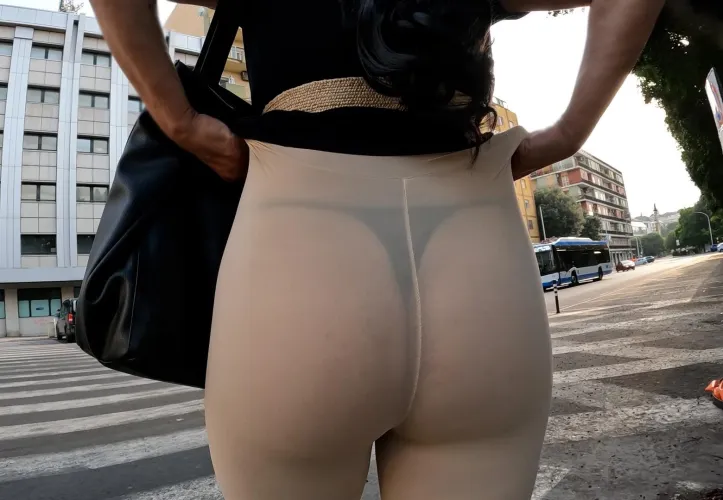 beige leggings