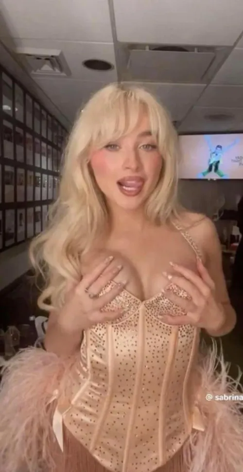 Best cleavage around 