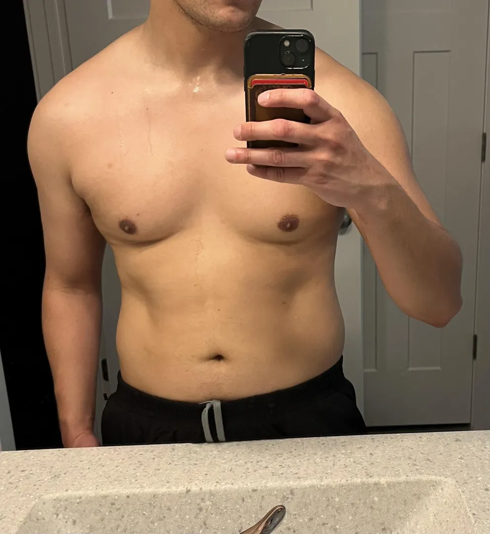 Bi top and friend looking for third