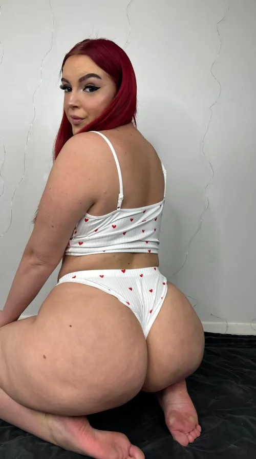 Big ass means big tease