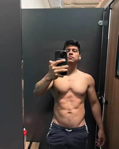 Big dicks don’t exist