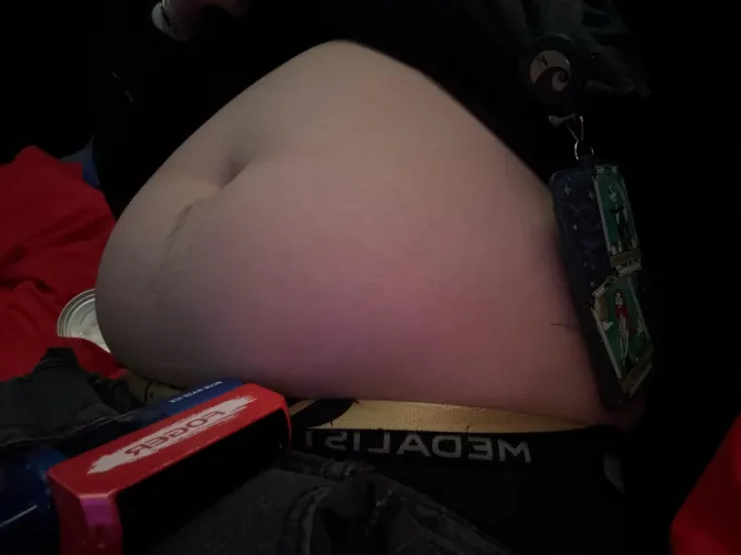 Big ol belly shouldn’t be empty ! 