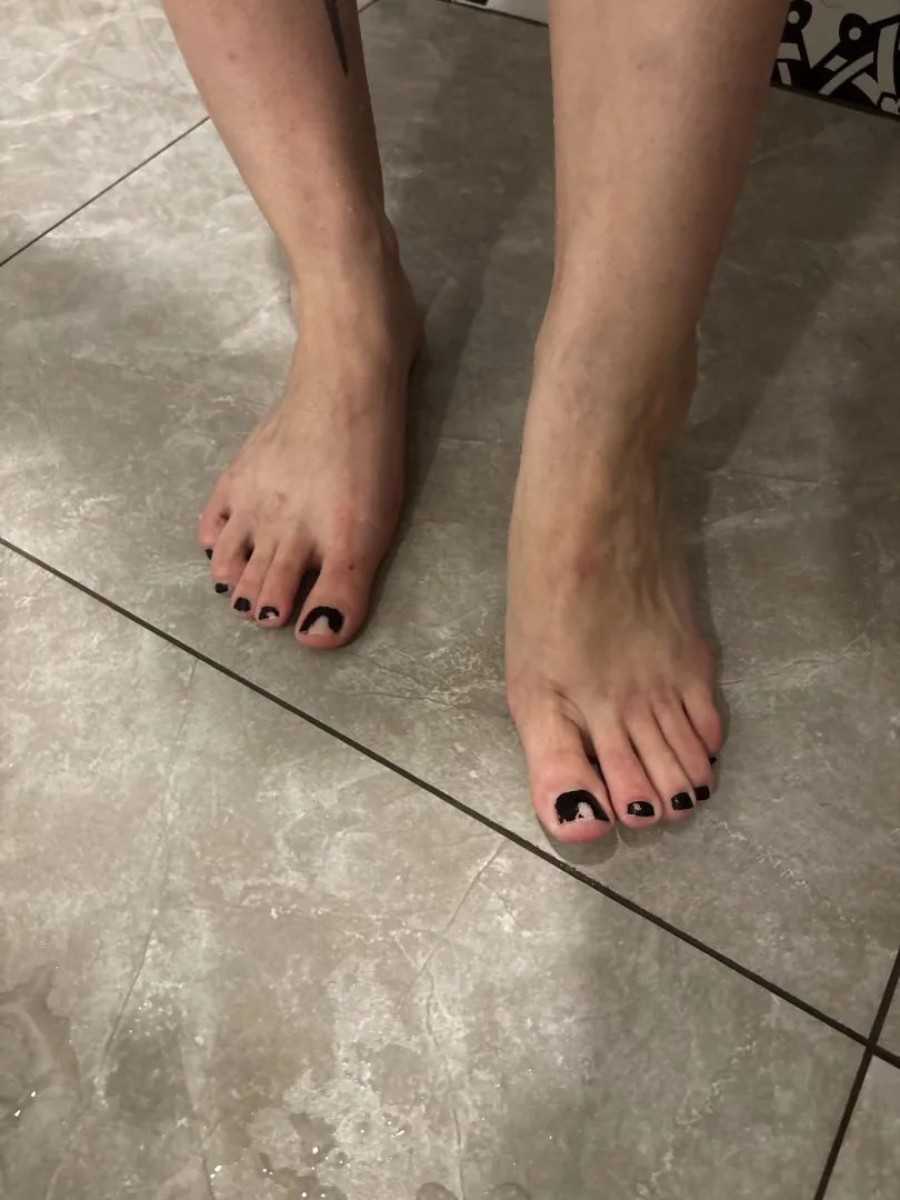 Black polish for a goth