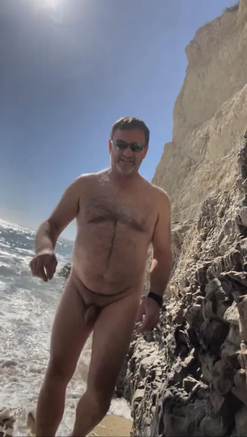 Blacks beach exploring